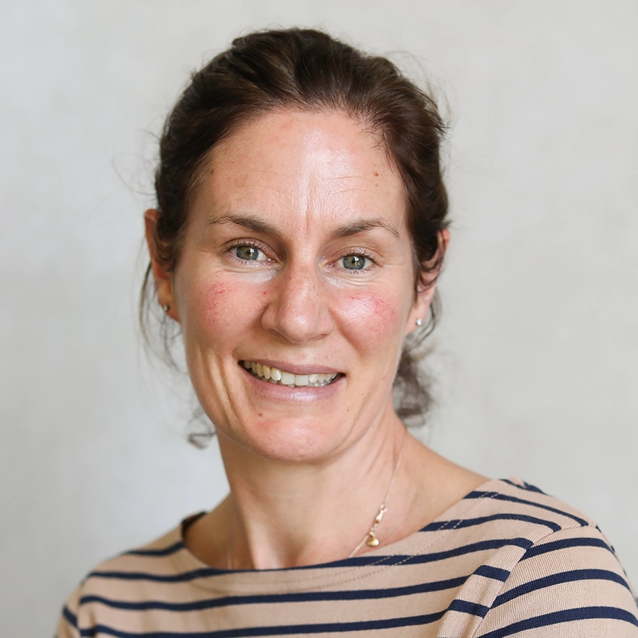 Mrs Andrea Bright